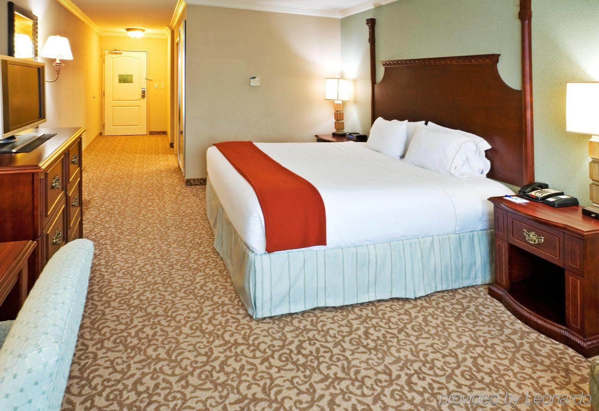 Holiday Inn Express Hotel&Suites Dallas NE - Allen, an IHG Hotel Habitación foto